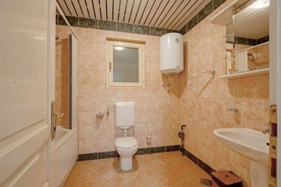 13-waterfront-apartment-sveti-stefan