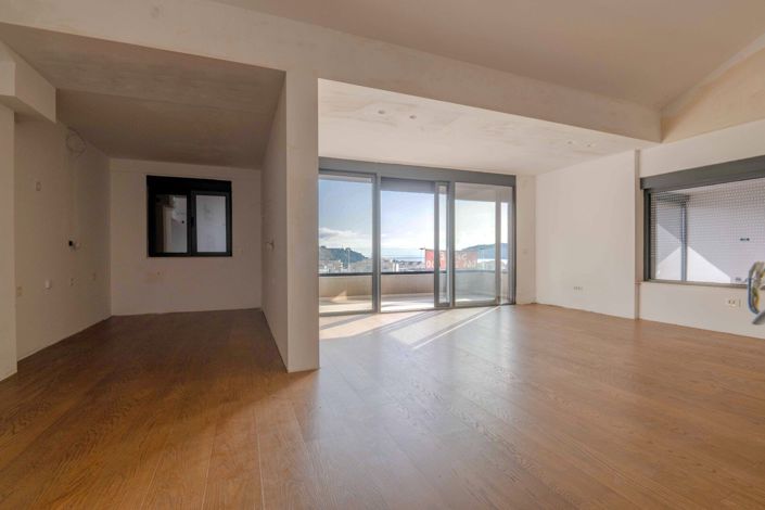 Image No.5-3 Bed Apartment for sale