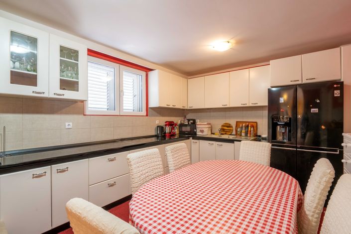 Image No.14-7 Bed Land for sale