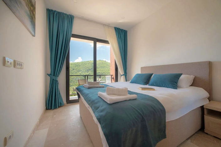 Image No.11-3 Bed Villa for sale