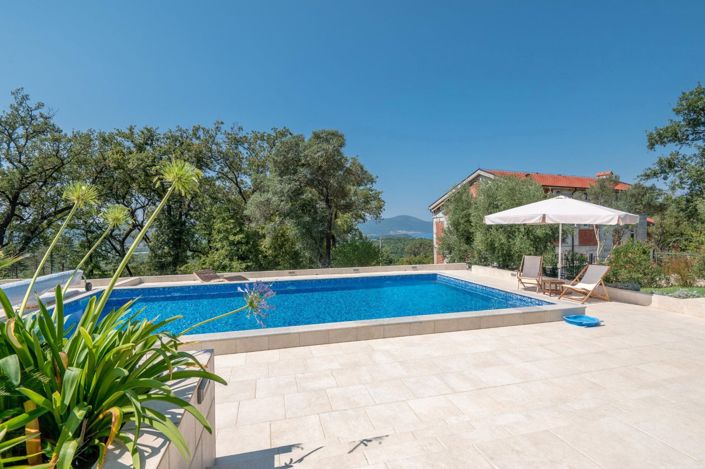 Image No.16-4 Bed House for sale