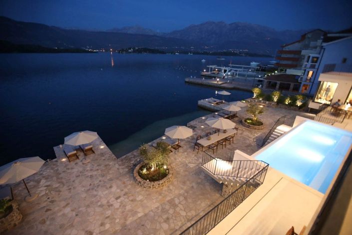 Image No.13-9 Bed Villa for sale