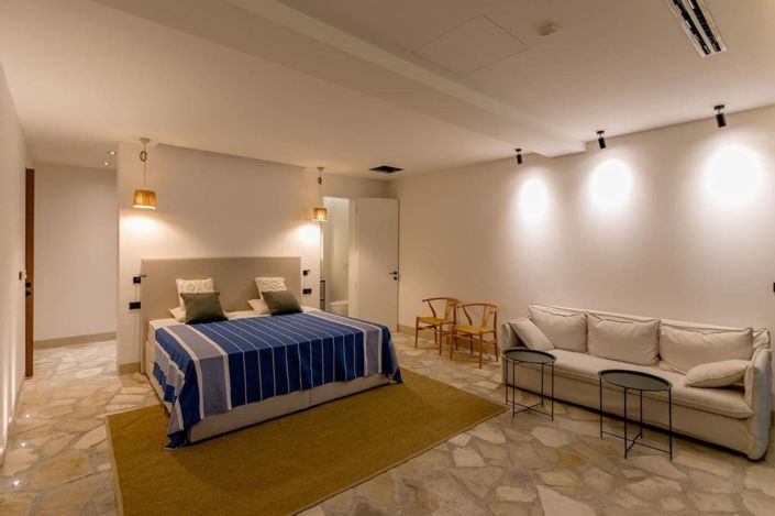 Image No.22-9 Bed Villa for sale