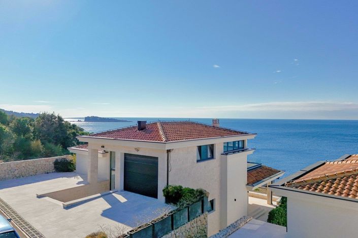 Image No.27-3 Bed Villa for sale