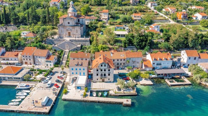 Image No.15-Villa for sale