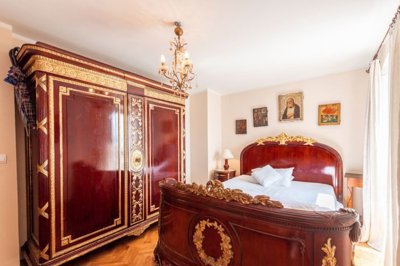 6630b35dcd796ca047a7696e15-baosici-waterfront