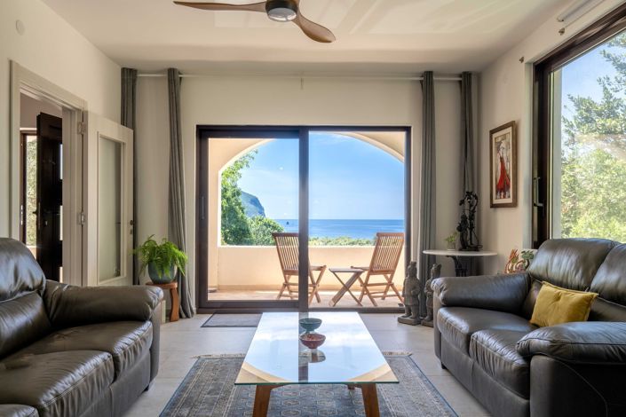 Image No.3-3 Bed House for sale