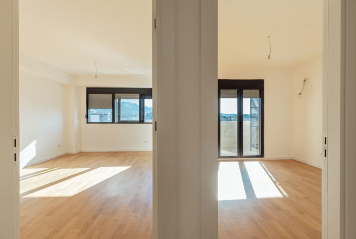 Image No.10-1 Bed Apartment for sale