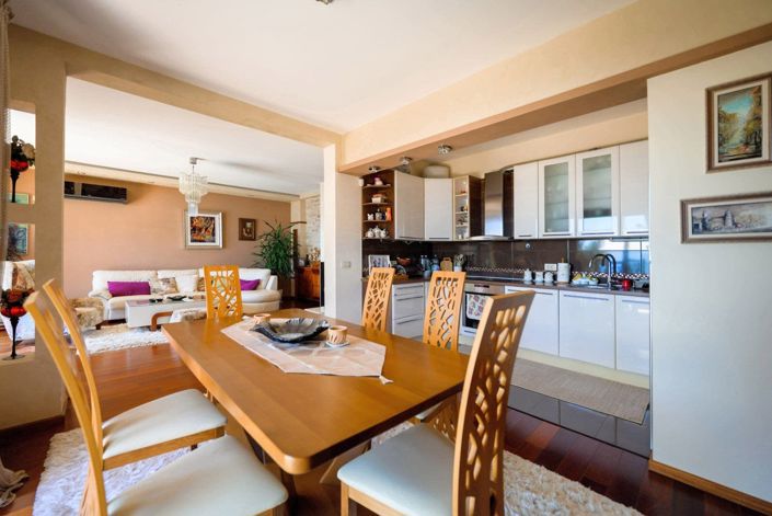 Image No.12-3 Bed Villa for sale