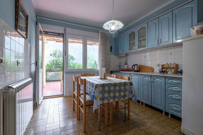 Image No.5-3 Bed House for sale