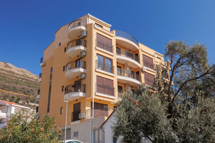 Image No.15-3 Bed Apartment for sale