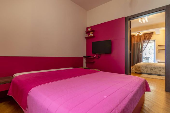 Image No.8-4 Bed Villa for sale