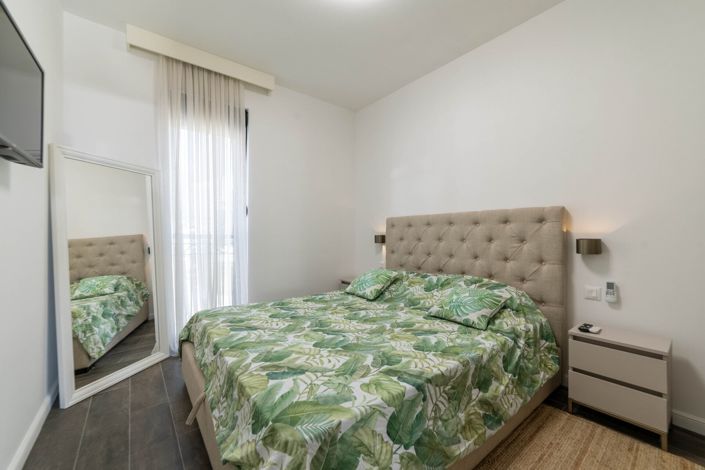 Image No.12-2 Bed Apartment for sale