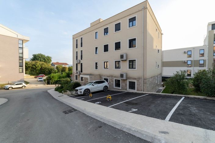 Image No.17-2 Bed Apartment for sale