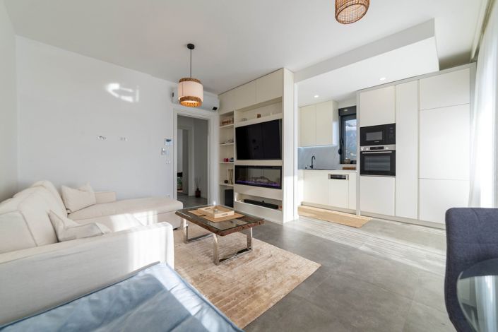 Image No.8-2 Bed Apartment for sale