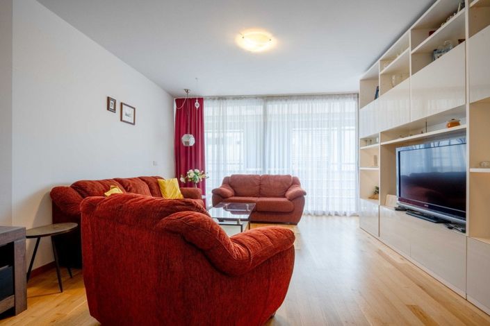 Image No.5-2 Bed Apartment for sale