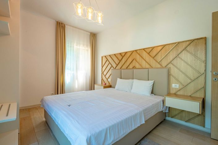 Image No.12-3 Bed Apartment for sale