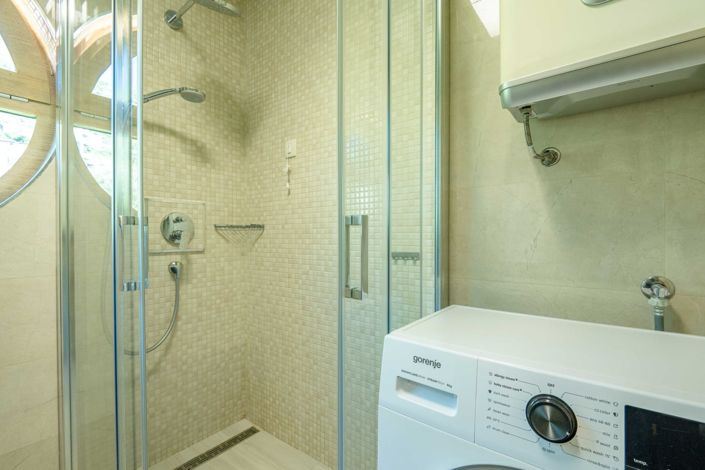 Image No.18-3 Bed Apartment for sale