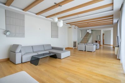 6-2-luxury-villa-with-open-views-of-the-sea-a