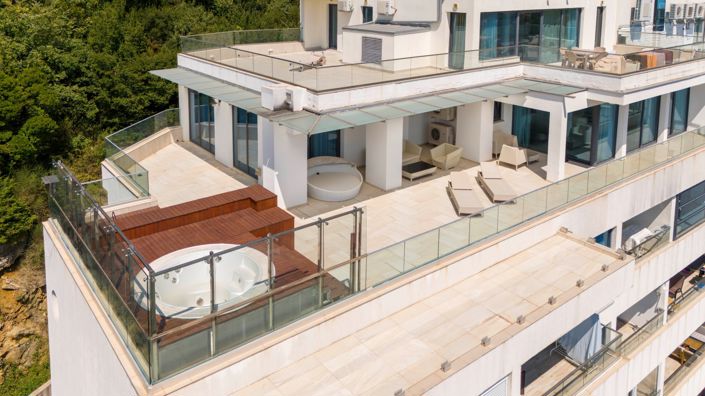 Image No.19-4 Bed Apartment for sale