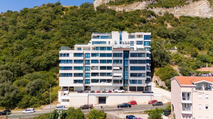 Image No.20-4 Bed Apartment for sale