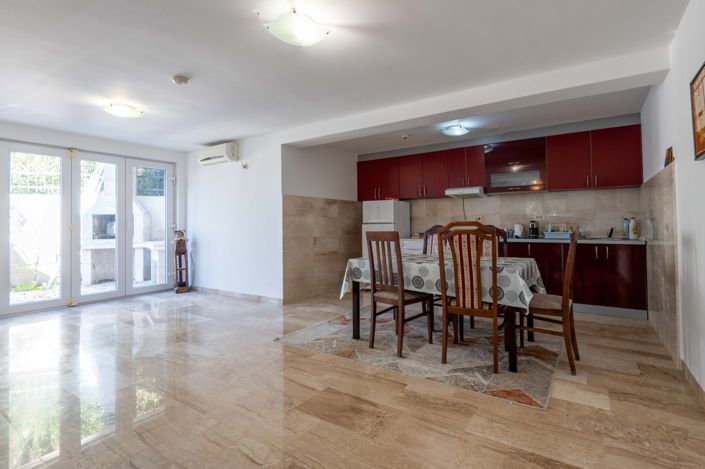 Image No.11-4 Bed Villa for sale