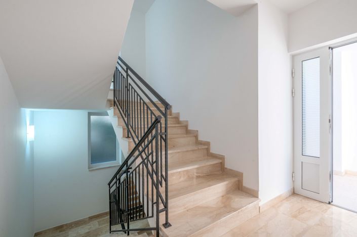 Image No.19-4 Bed Villa for sale