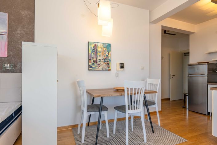 Image No.8-2 Bed Apartment for sale