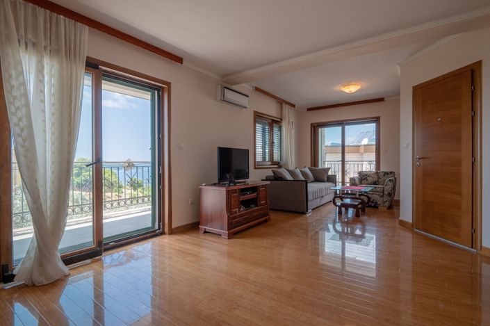 Image No.16-Appartement de 7 chambres à vendre à Budva