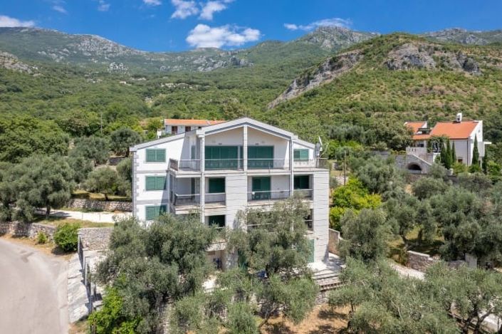 Image No.2-Appartement de 7 chambres à vendre à Budva