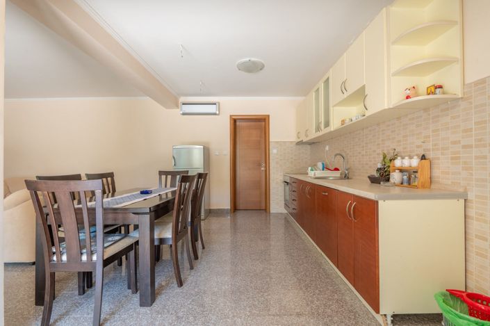 Image No.6-Appartement de 7 chambres à vendre à Budva