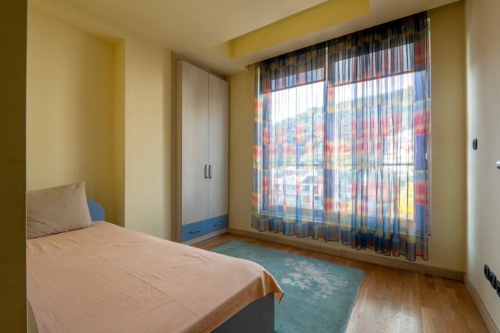 Image No.13-3 Bed Apartment for sale