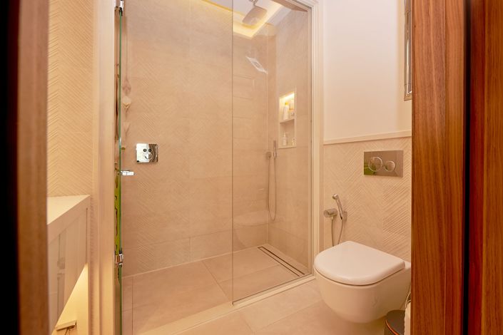 Image No.16-2 Bed Apartment for sale