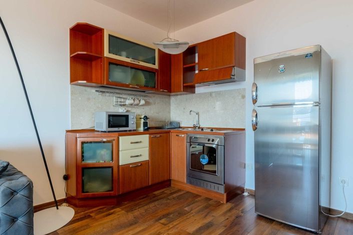 Image No.10-1 Bed Apartment for sale