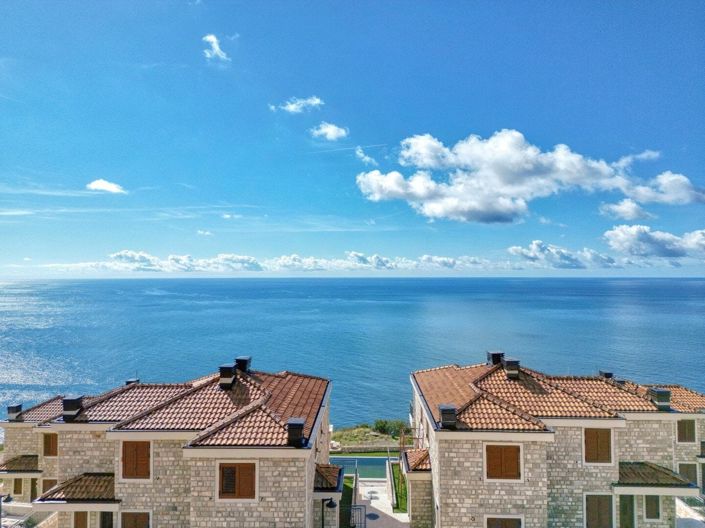 Image No.24-2 Bed House for sale