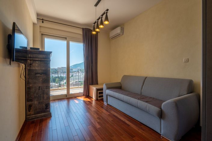 Image No.10-2 Bed Penthouse for sale