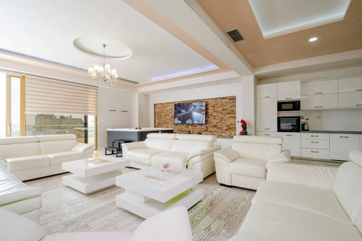 Image No.8-2 Bed Apartment for sale