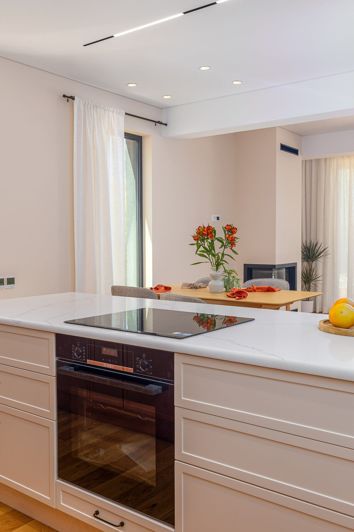 Image No.12-2 Bed House for sale