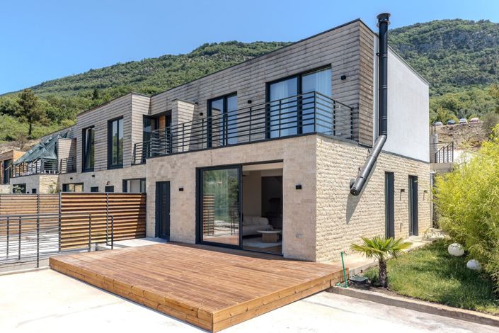 Image No.2-2 Bed House for sale