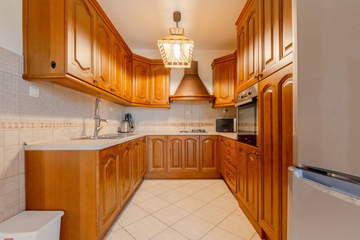 Image No.10-8 Bed Villa for sale