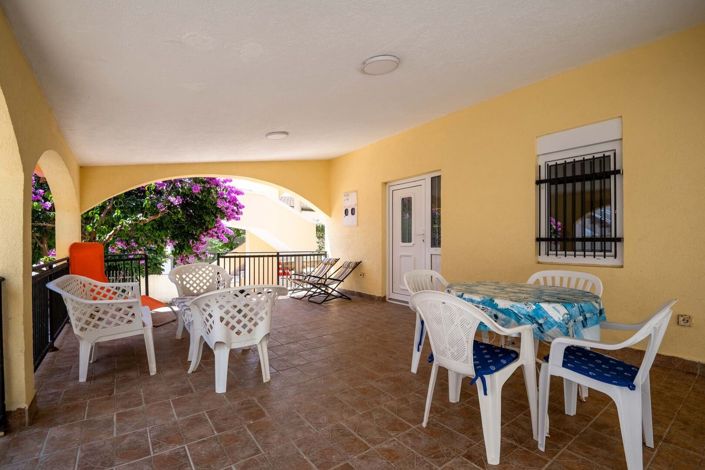 Image No.10-4 Bed House for sale