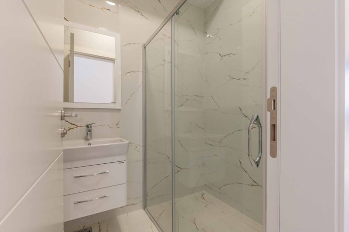 Image No.21-3 Bed Apartment for sale