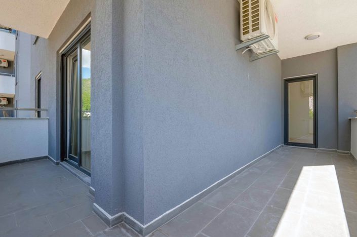 Image No.19-2 Bed Apartment for sale