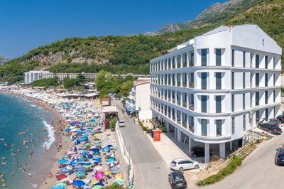 0-new-seafront-apartments-sutomore-1