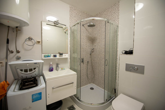 Image No.11-1 Bed Apartment for sale