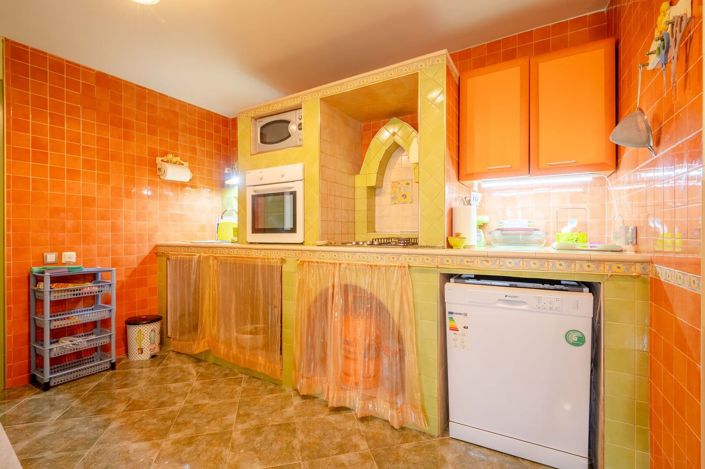 Image No.9-5 Bed Villa for sale