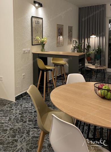 Image No.8-2 Bed Flat for sale