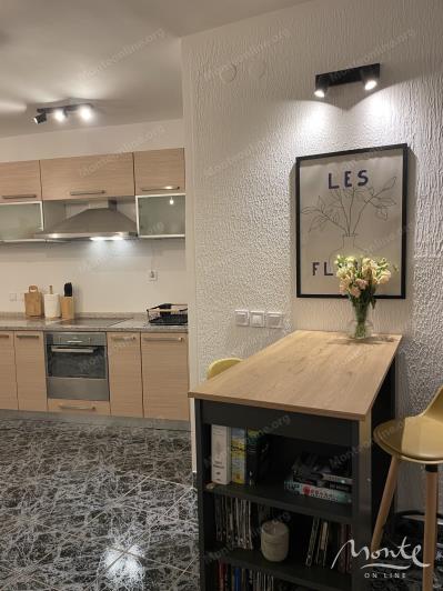 Image No.19-2 Bed Flat for sale