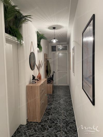 Image No.30-2 Bed Flat for sale