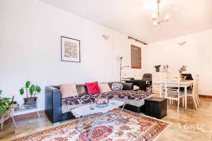 Image No.13-6 Bed House for sale